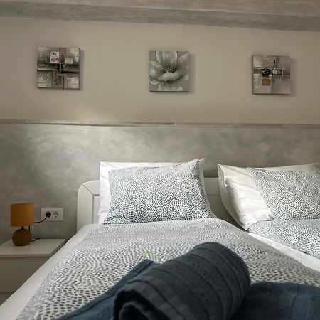 Apartment Bilic Pula Exterior foto