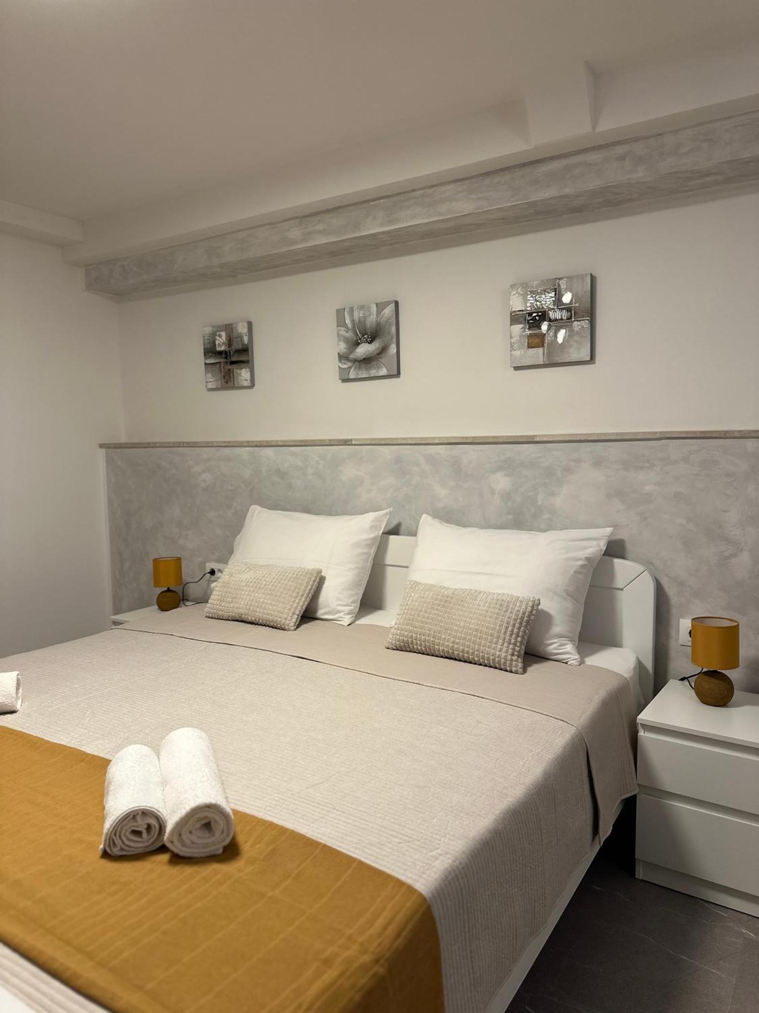 Apartment Bilic Pula Exterior foto